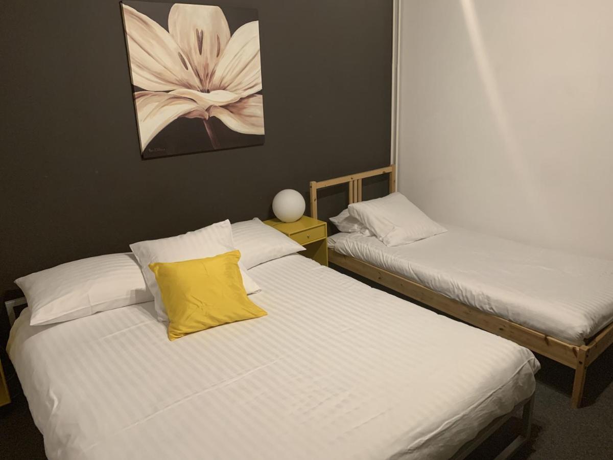 Au Boeuf Rouge Hotell Crassier Eksteriør bilde